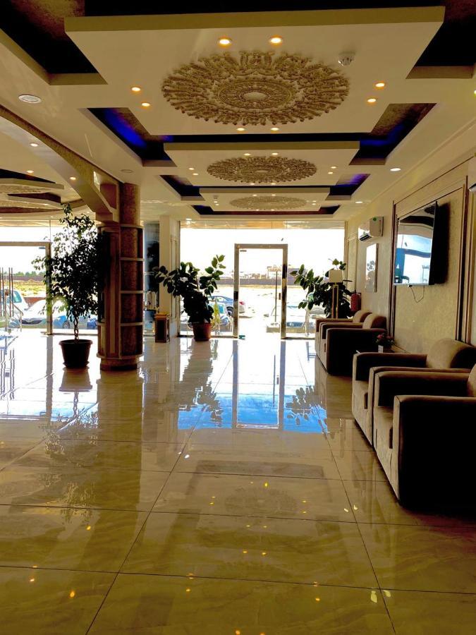Hotel Moon Gate 2 Yanbu Esterno foto