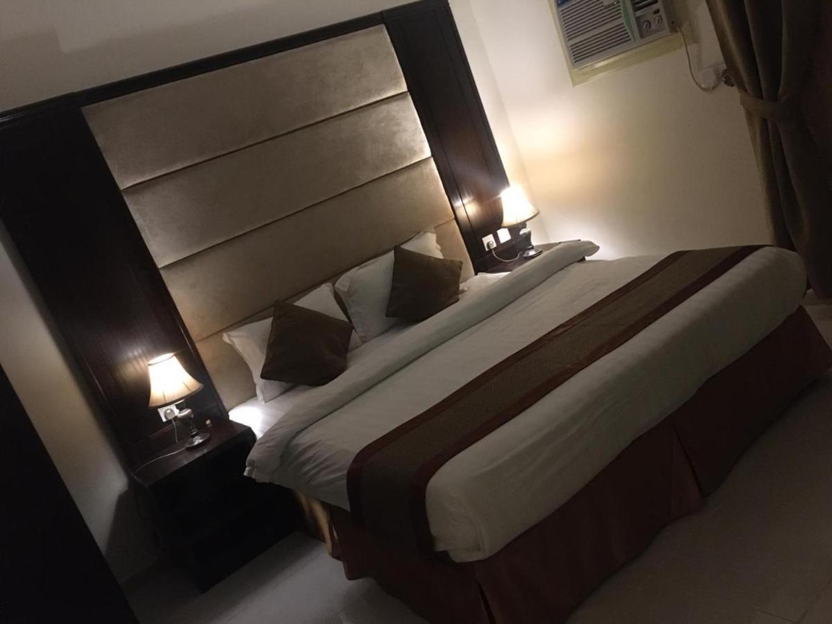 Hotel Moon Gate 2 Yanbu Esterno foto